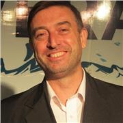 Coach tecnica vocal y comunicacion con una sólida experiencia profesional demostrable y una vasta trayectoria como educador/formad