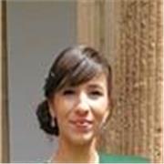 Paciente y dinámica, mi familia se dedica a la docencia por lo que creo que encajo bien en este ámbito. Me dirijo a estudiantes de primaria y la ESO que necesiten refuerzo con las asignaturas típicas de ciencias como biología y química o cualquier asignat