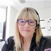 Native English speaker looking to teach English language.