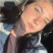 Estudiante de Educación Primaria Bilingüe ofrece clases de inglés a niños de primaria