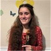 Violin teacher providing lessons to students of all ages, in classical and/or folk styles