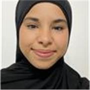 Offro lezioni private a studenti delle scuole elementari e medie, adattandomi alle loro esigenze di apprendimento.