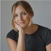 Aiuto nella Redazione della Tesi di Laurea in Giurisprudenza – Supporto Completo per una Tesi Perfetta