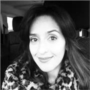 Soy una persona paciente, entusiasta, metodológica y muy didáctica. Me gusta usar recursos pedagógicos innovadores. 