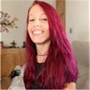 Licenciada en matemáticas en la Universidad Autónoma de Madrid