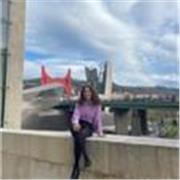 Soy graduada en Administración y Dirección de Empresas Imparto clases a nivel de: Primaria, ESO y Bachillerato