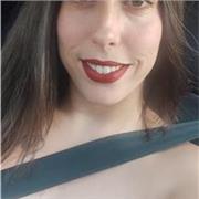 Profesora de Lengua Castellana y Literatura para cualquier curso.