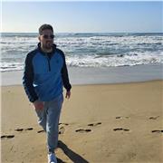 Insegnante di inglese. Sono un laureato in lingue straniere, offro lezioni di lingua inglese e tedesca