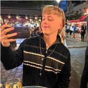 Soy estudiante de terapia ocupacional en zaragoza, puedo dar clases de todo tipo de asignaturas y sobretodo de las del ámbito biológico … soy organizado, amable y me gusta mucho ayudar a las personas