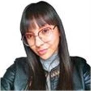 Estudiante de periodismo imparte clases de lenguaje e historia