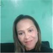Instructor de inglés para niños con más de 14 años de experiencia 