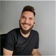 Profesor de inglés con experiencia para enseñar a adolescentes y adultos en Madrid