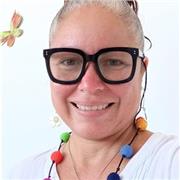 Docente dedicada a impartir clases de tejido a crochet online y personalizadas