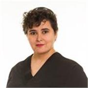 Graduada en Nutrición Humana y Dietética ofrece clases de nutrición o anatomía.