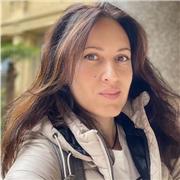 Professeur d'anglais avec +15 ans d'expérience dans l’école primaire et collège