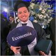 Bachiller de economía brinda apoyo en teoría económica, STATA, R, matemática etc