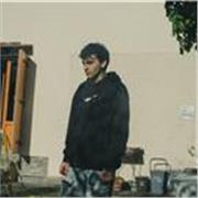Se cerchi un tutor con ottime conoscenze di matematica (laurea triennale in economia) e inglese (livello C1) contattami!
