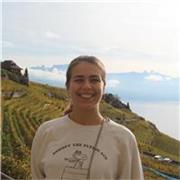 Graduada en Ingeniería Matemática da clases de matemáticas nivel ESO y Bachillerato en Madrid