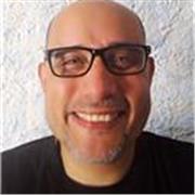 Profesor de Arte contemporáneo para todas las edades y niveles educativos. 