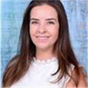 Professora de inglês com experiência de ensino para crianças, adolescentes e adultos