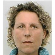 Infirmière depuis 25 ans, dont 20 en tant qu'idel, offre des cours aux eleves infirmieres, ou aux infirmieres souhaitant se lancer