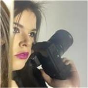 Fotografa professionista da quasi 10 anni, propone lezioni di fotografia su misura per te ( in base al tuo livello di conoscenze)