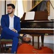 Profesor de piano ,guitarra y tec vocal para todas las edades y niveles