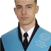 Doy clases particulares para todo tipo de cursos de primaria y ESO y para todas las materias, especialmente geografía, historia, matemáticas, economía.