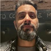 Hola! Soy Hugo , soy profesor de portugués, clases enfocadas a tus objetivos , 100%online , aprender el portugués no solo te da la chance de llegar a más de 250 millones de personas , además te hace más FELIZ