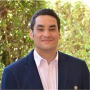 Profesor de Matemáticas para Educación Media con amplia experiencia en sistema escolar y nivelación