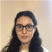 Offro lezioni private a bambini e ragazzi, affinando il metodo in base alle loro esigenze.