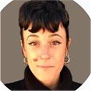 Niñera, profesora de inglés y de refuerzo de todas las materias para niños de todas las edades.