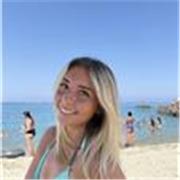 Ragazza 19 anni offre ripetizioni Letteraturia Italiana