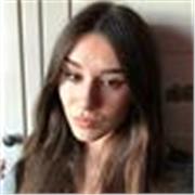 Estudiante de doble grado de psicología y logopedia que imparte clases particulares de matemáticas