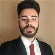 Graduado en Derecho y ADE imparte clases de Economía, Iniciación a la actividad emprendedora, Economía de la empresa y FOL