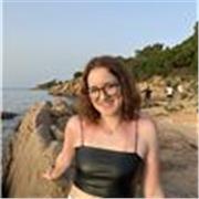 Sono una ragazza di 18 anni di madrelingua tedesca