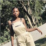 Tutrice en soutien scolaire, aide aux devoir etc …