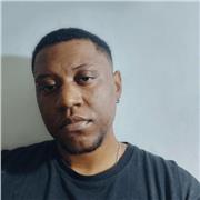 Professor particular de inglês com experiência em aulas online e presenciais