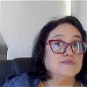 Profesora de ingles de enseñanza media apoyo a estudiantes de enseñanza media y adultos