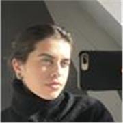 Offro lezioni per imparare l’italiano. Sono una ragazza italiana e parlo inglese spagnolo e tedesco