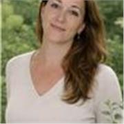 Profesora universitaria de derecho, con enfoque en legislación, ambiente y perspectiva de género