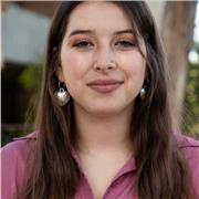 Maestra bilingüe con mas de 5 años de experiencia