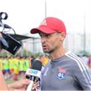 Directeur et coach sportif issu du football. Création de programme collectif/individuel pour bien-être ou recherche performance