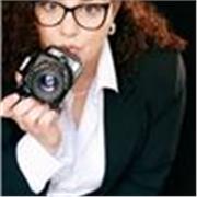 Offro lezioni base di fotografia private.
Anche One to One 
Per chi, ha la passione ma non sa da dove iniziare.
