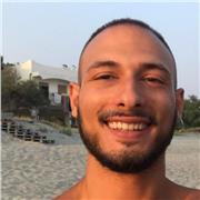 Insegnare è la mia passione e nell' attesa di lavorare in una scuola eccomi qui a tua disposizione!