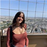 Me considero una persona alegre, responsable y con mucha paciencia. Me gustaría dar clases a niños de primaria, cualquier materia!