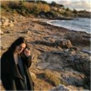 Offro ripetizioni di matematica e inglese (livello C1) fino al quinto superiore, ho ampia esperienza con più fasce di età