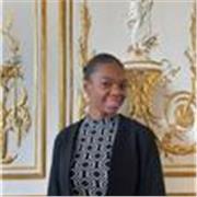 Etudiante en Ecole de Medecine donne des cours d'anglais