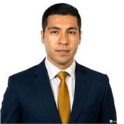 Maestro de Inteligencia Artificial con experiencia para niños y adultos