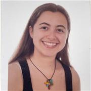 Profesora de idiomas para niños de primaria